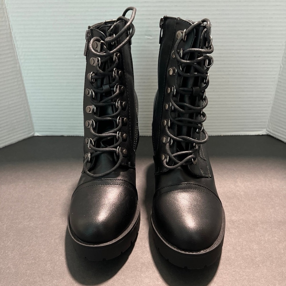 Forever Chunky Heel Combat Boots Black Size 10